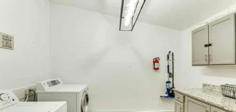 George J Bryans Rev - Residential Lease