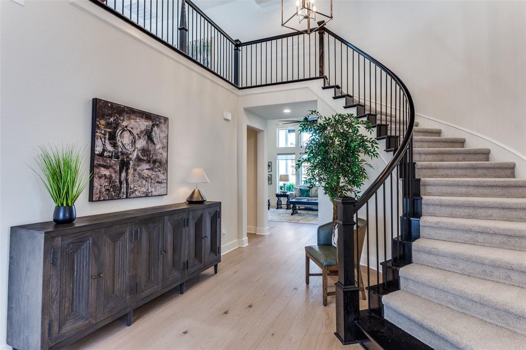 2313 Sandlin Drive