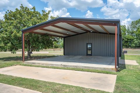 Tiny photo for 4885 Fm 859, Edgewood, TX 75117 (MLS # 21197635)