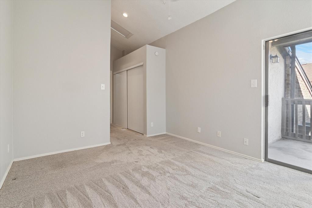 Lifescape Villas On Dublin Condos - Residential