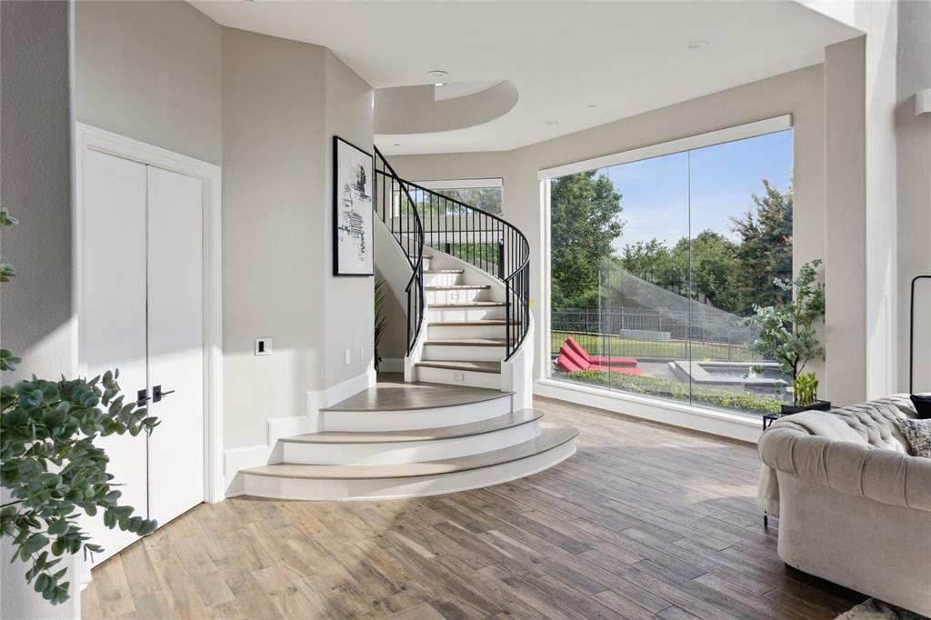 Kings Gate - Residential