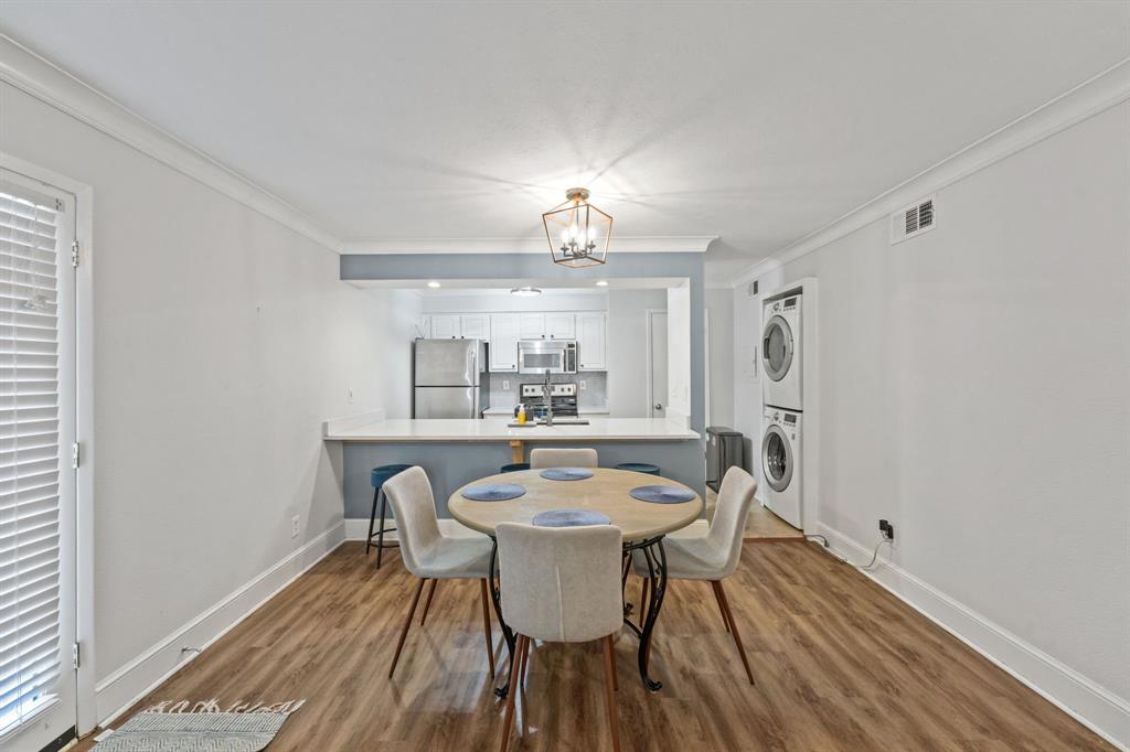 Bella Gardens Condos - Residential