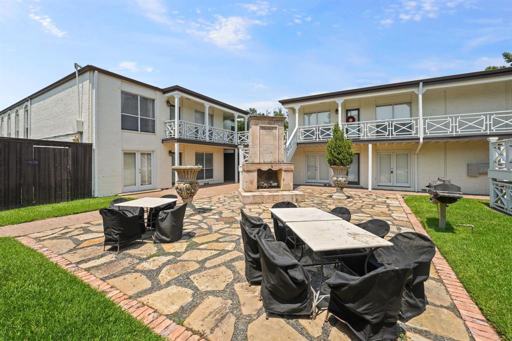 Bella Gardens Condos - Residential