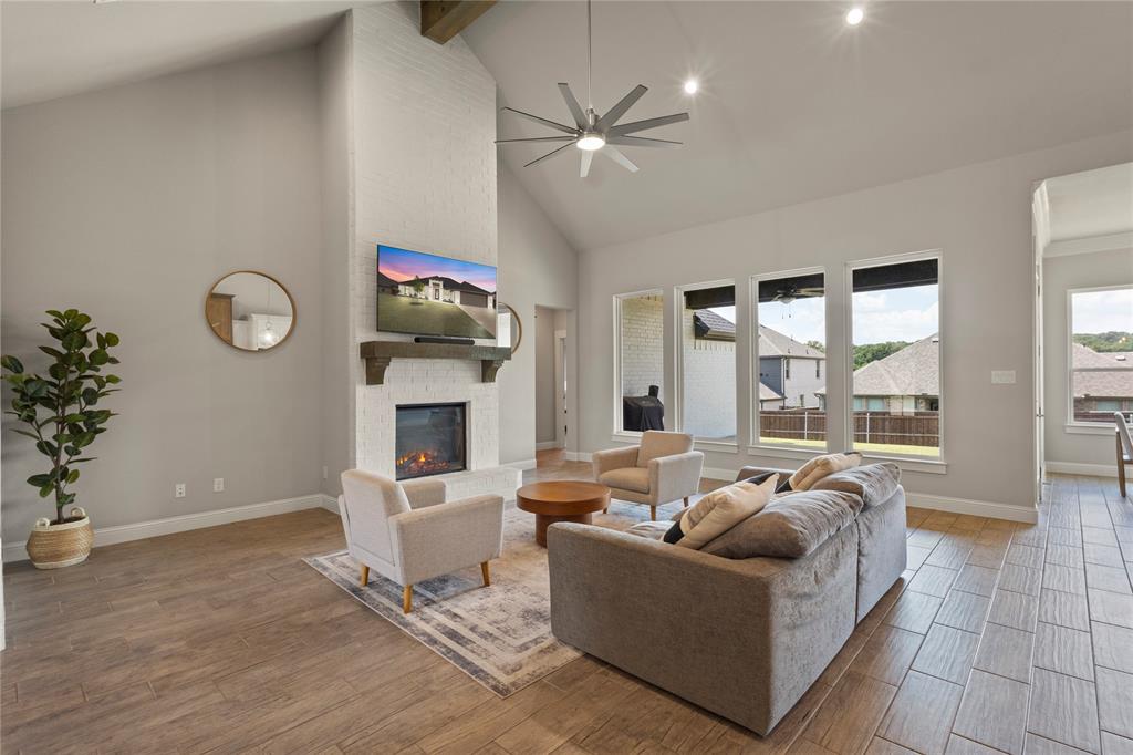 3021 Nob Hill Drive