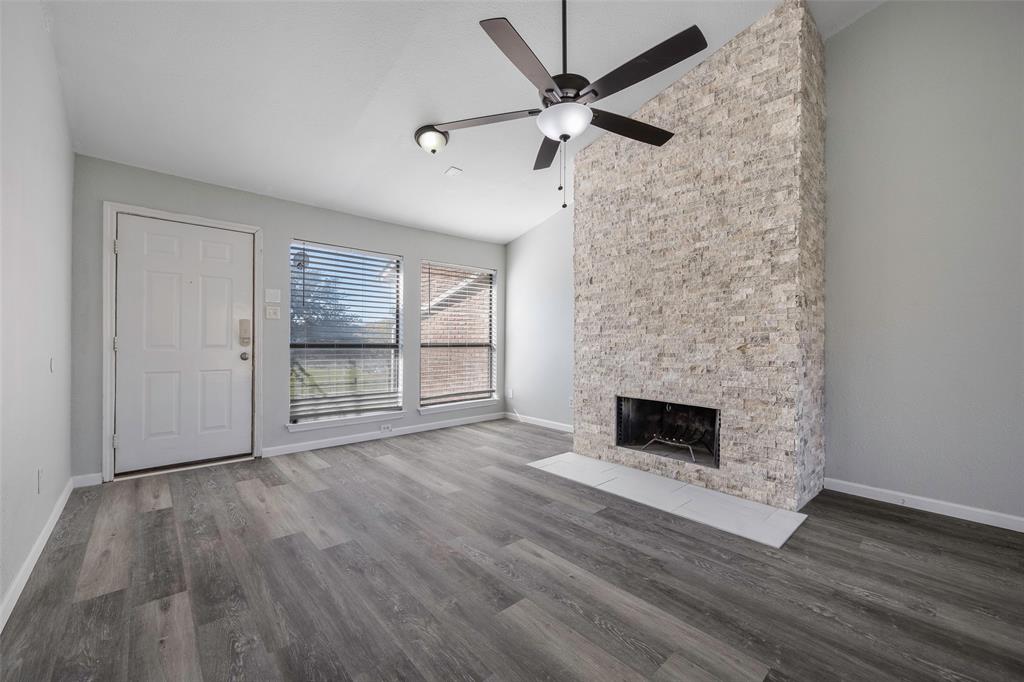 FAULKNER POINT 7 - Residential