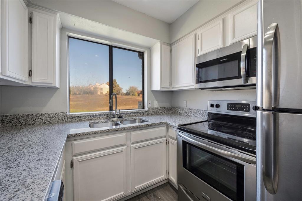 FAULKNER POINT 7 - Residential