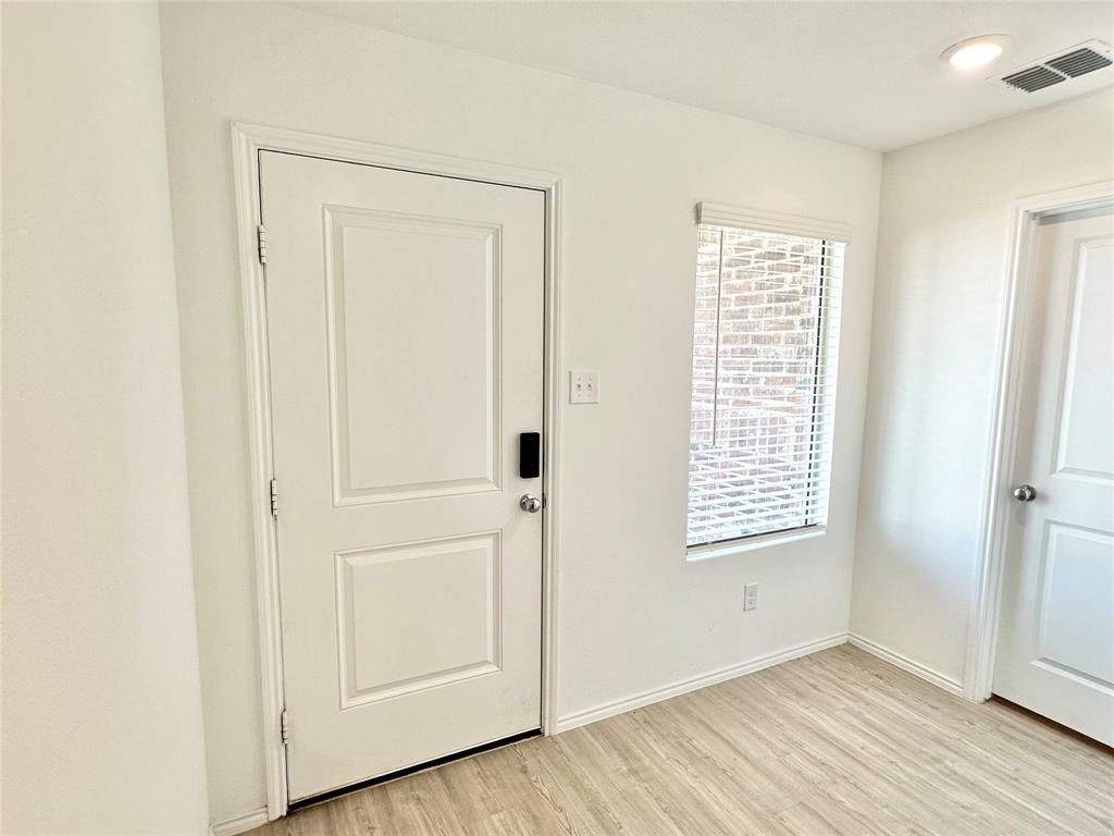 4152 Silverstein Street