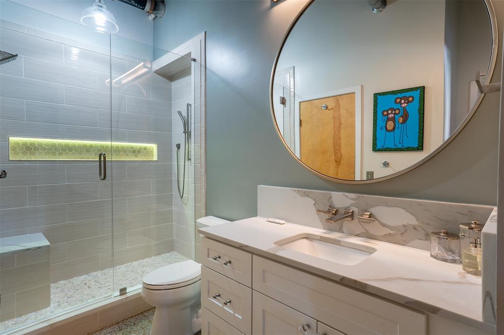 Texas & Pacific Lofts Condo - Residential