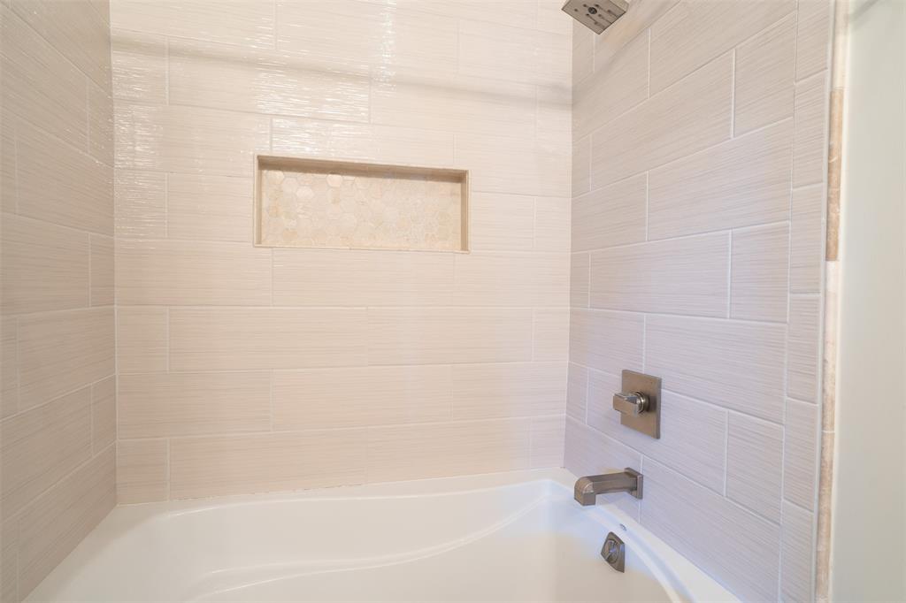 Texas & Pacific Lofts Condo - Residential