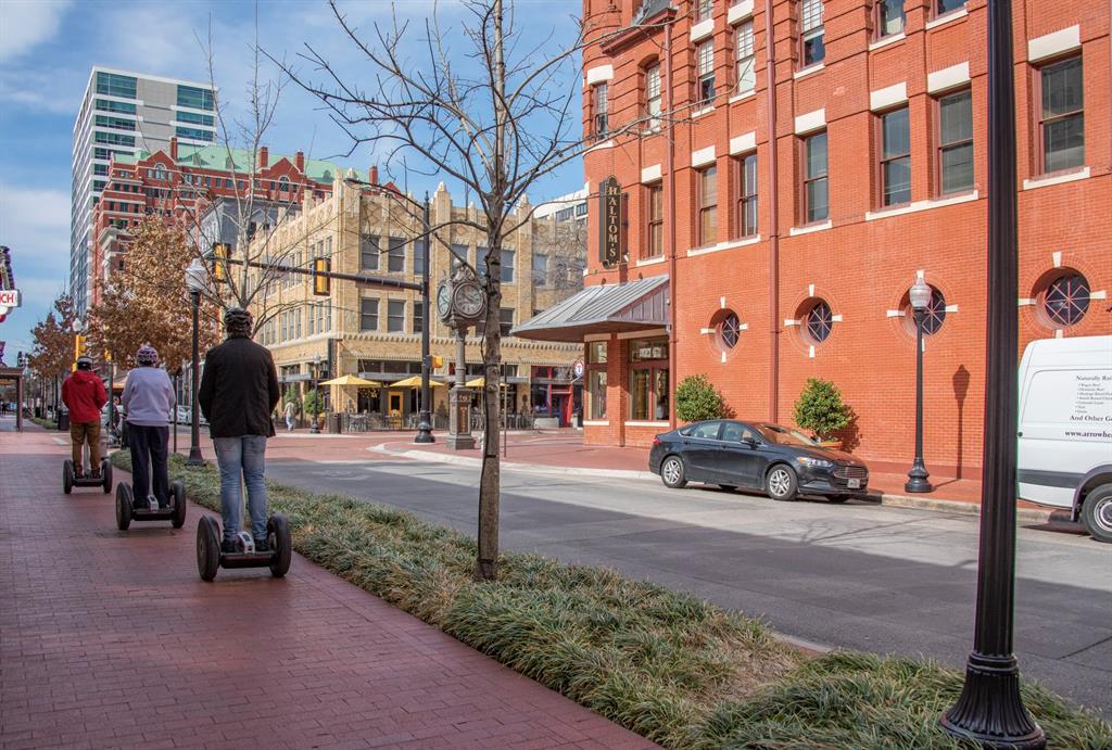 Texas & Pacific Lofts Condo - Residential