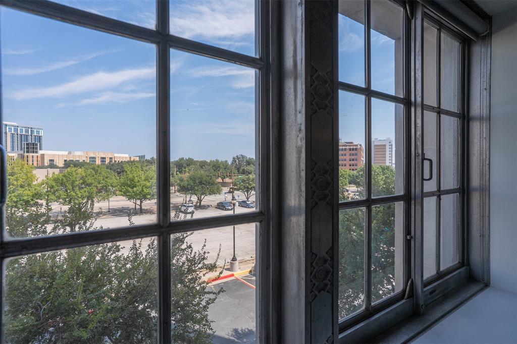 Texas & Pacific Lofts Condo - Residential