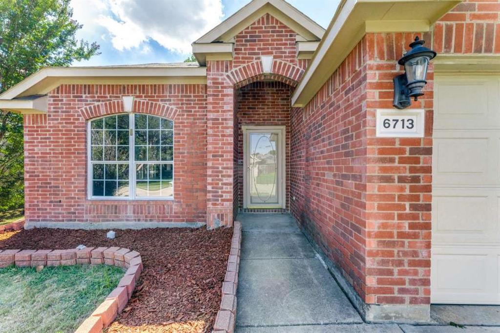 6713 Cedar View Trail