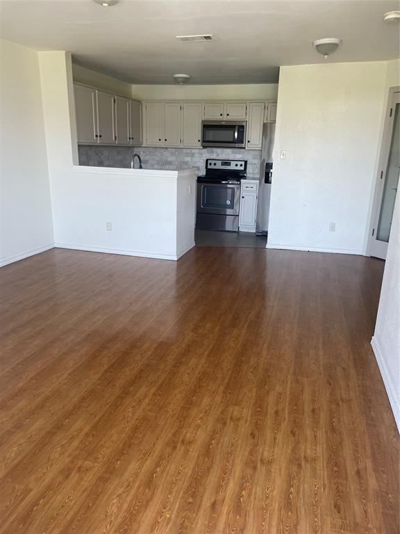 Sable Ridge Condos Ph 01-06 - Residential