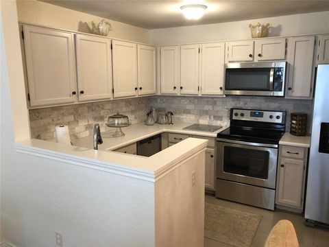 6108 Abrams Road 613 Dallas TX 75231