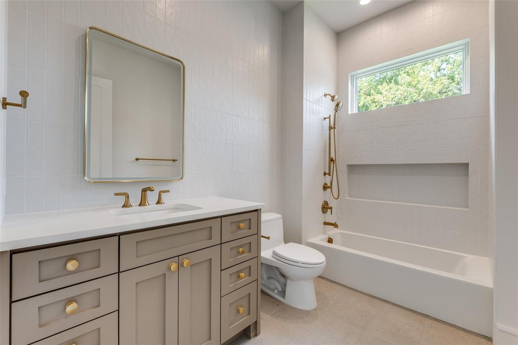 Preston Crest - Residential