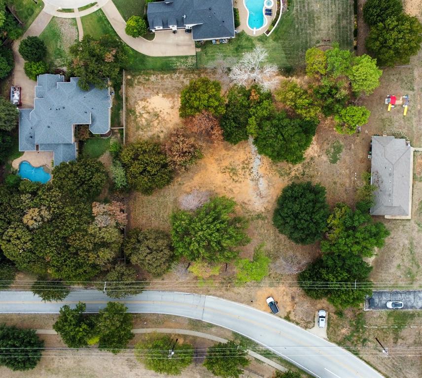1040 Breeze Way