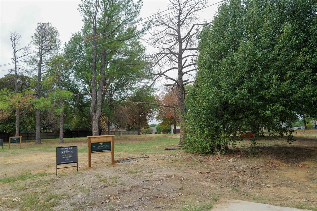 1040 Breeze Way