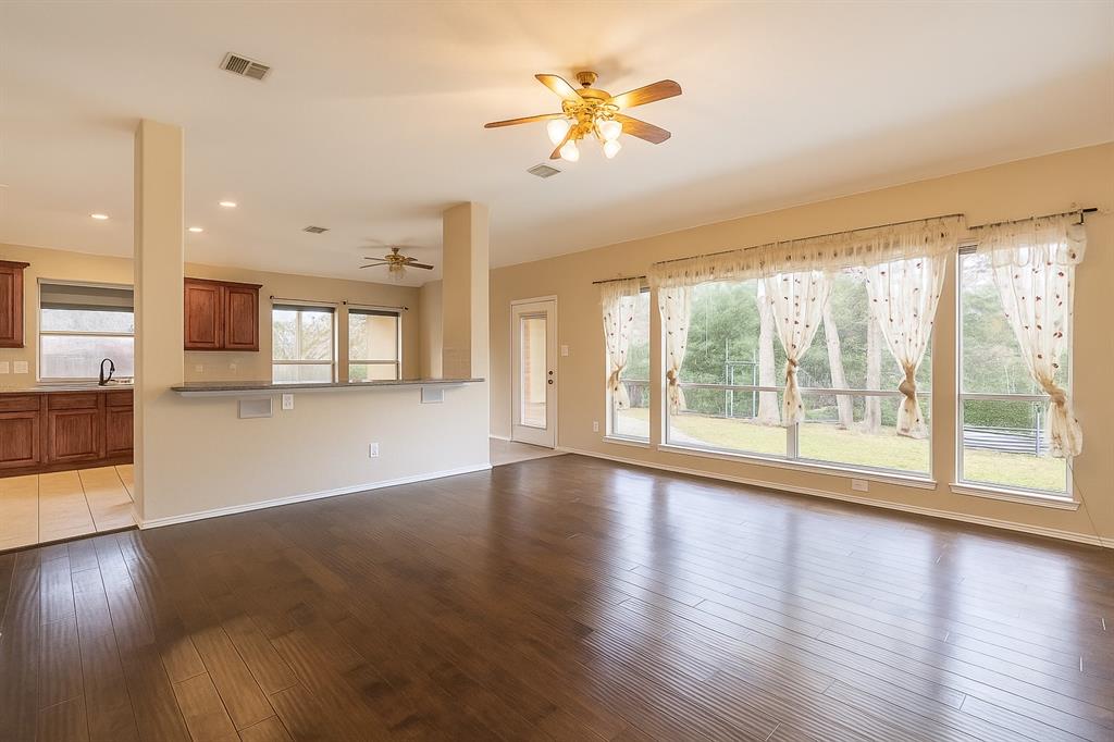 Wellington Ridge Manor - Residential Lease