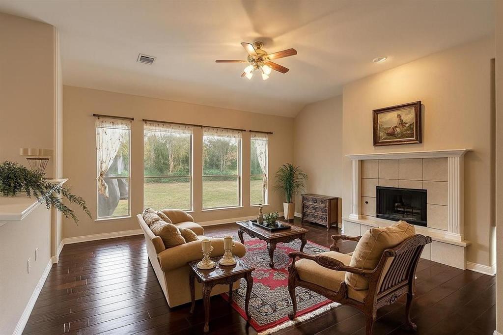 Wellington Ridge Manor - Residential Lease