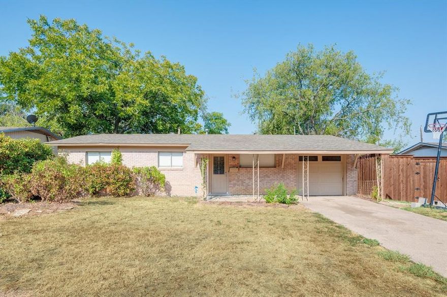 This property offers a prime opportunity for buyers seeking convenience, character, and long-term value. Situated on a quiet residential street, the home is just minutes from major highways, shopping, dining, and local schools, making daily commutes and errands a breeze.

The property features a functional layout with flexible living spaces, ideal for comfortable everyday living or future customization. The lot provides ample outdoor space for entertaining or gardening. Whether you’re a homeowner looking to personalize a residence or an investor seeking a solid opportunity in a desirable area, this home delivers strong potential.

Enjoy close proximity to downtown Arlington, UTA, parks, and entertainment while still maintaining a neighborhood feel. Don’t miss the chance to own in a central location with easy access to everything Arlington has to offer.