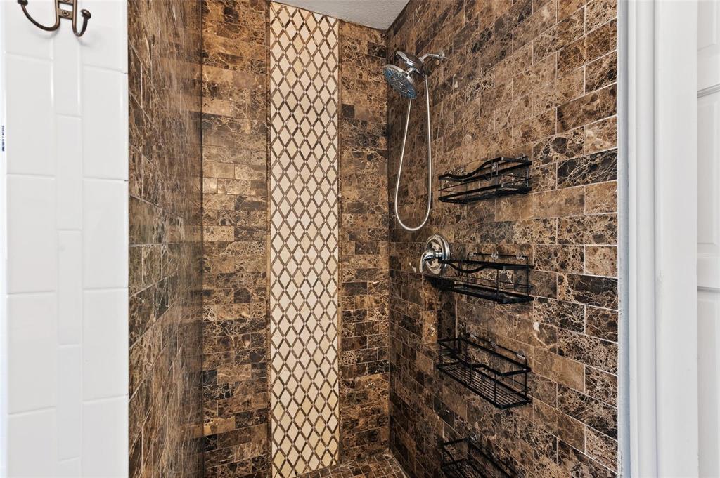 Central Terrace - Residential Lease