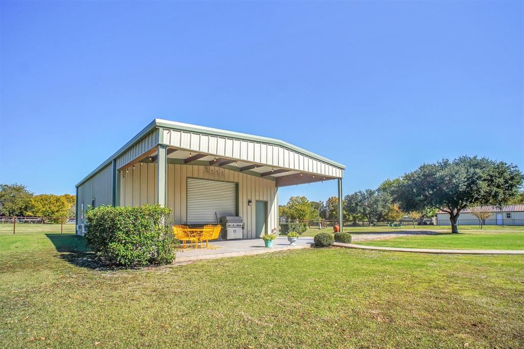 Colonial Acres - Residential