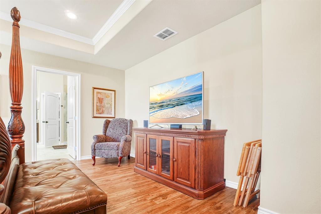 Colonial Acres - Residential