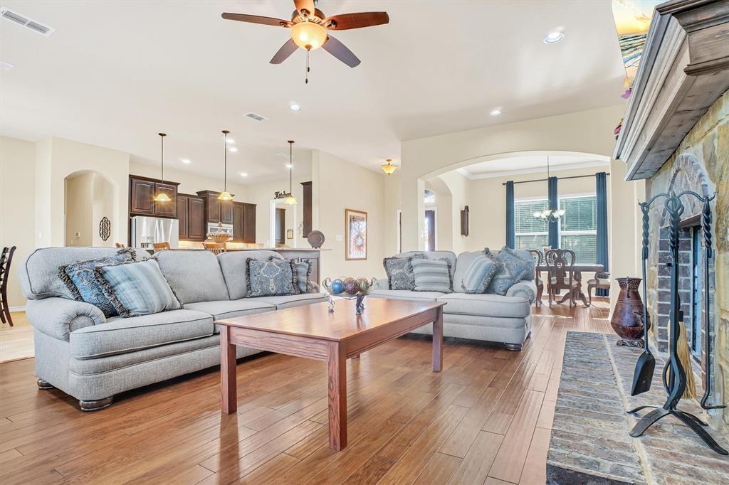 Colonial Acres - Residential