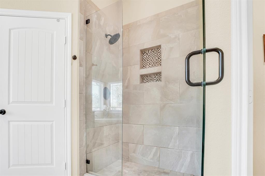 Colonial Acres - Residential