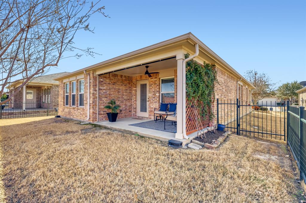 Frisco Lakes By Del Webb Villa - Residential