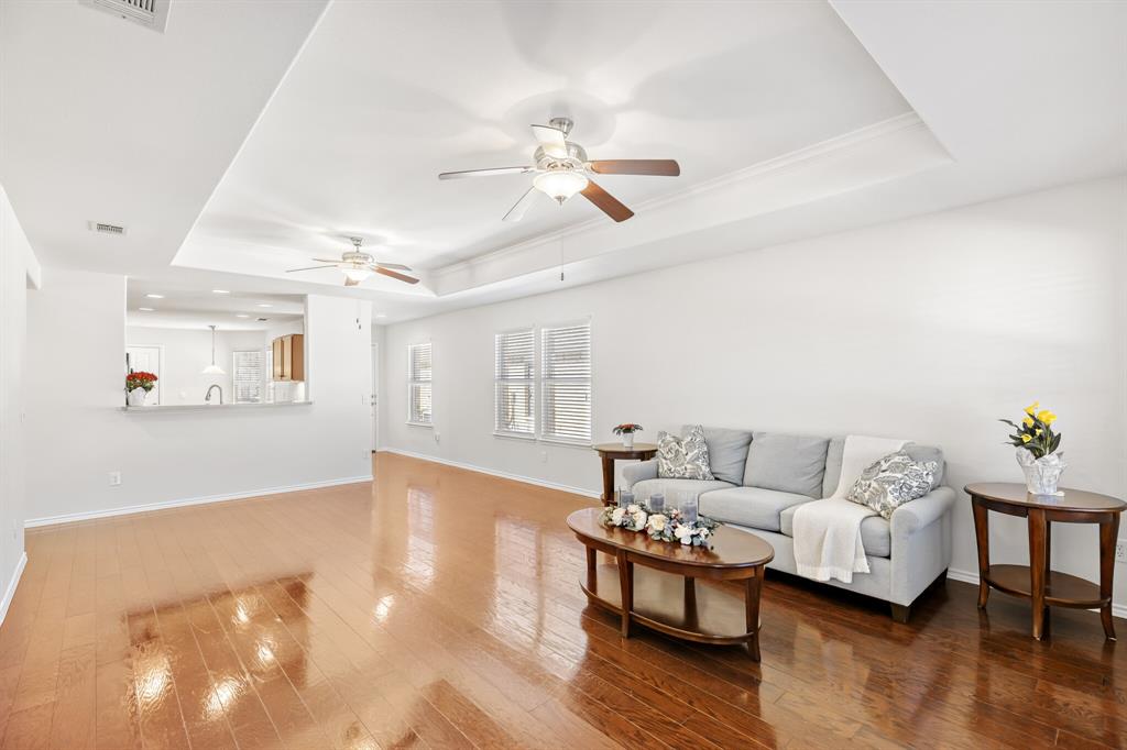 Frisco Lakes By Del Webb Villa - Residential