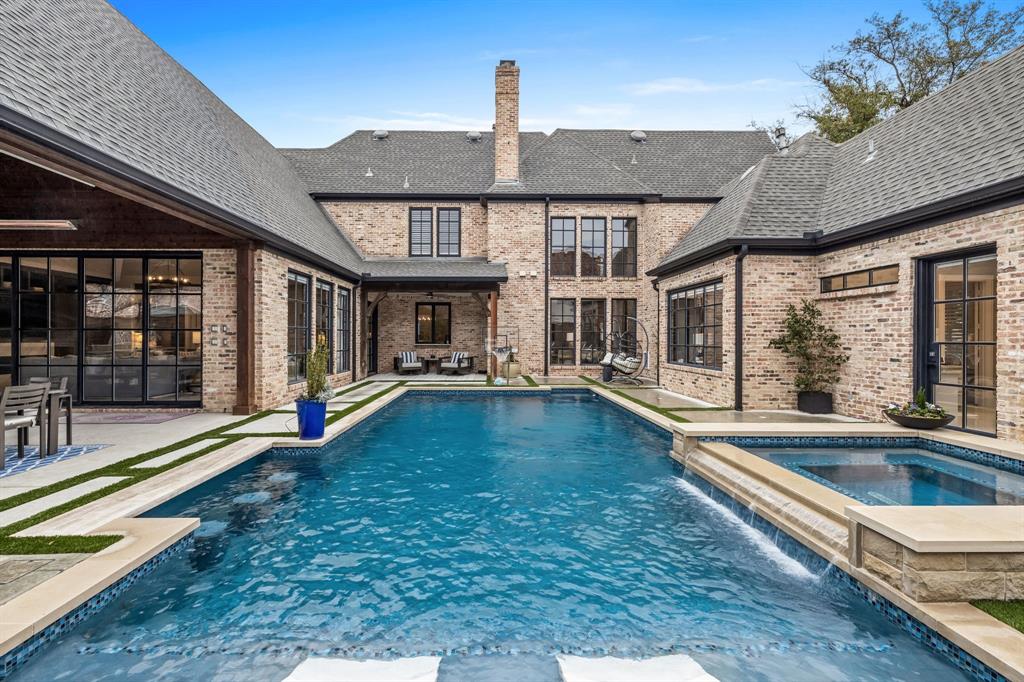 Pebble Brook At Willow Bend - Residential