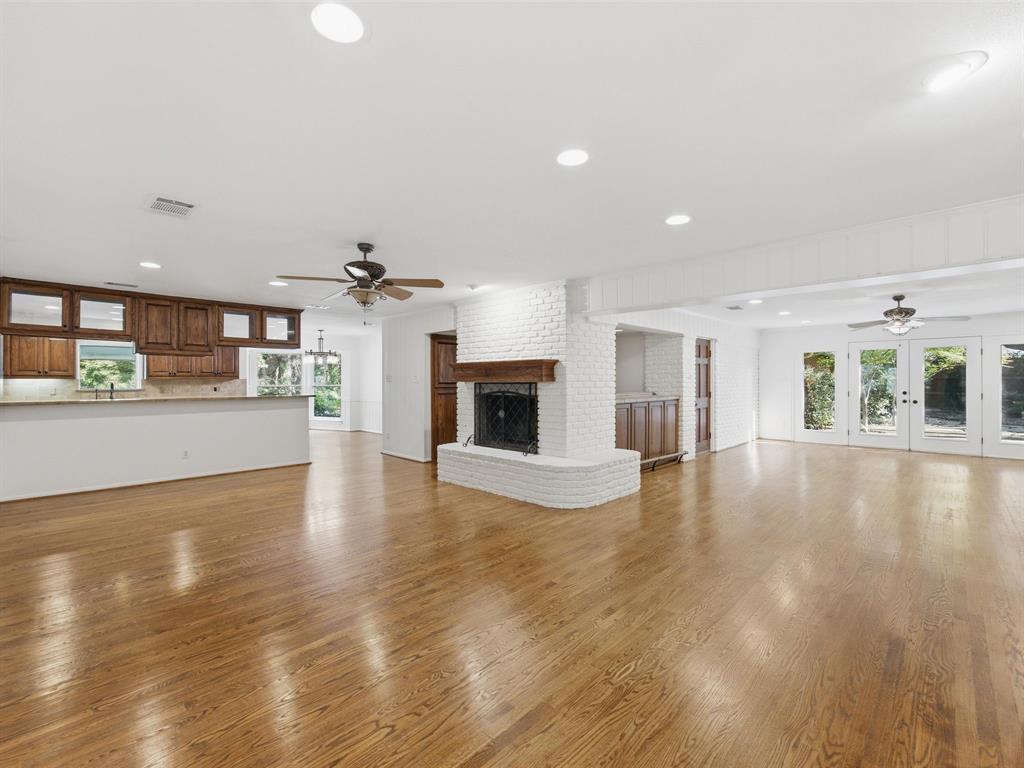 4400 Summercrest Court