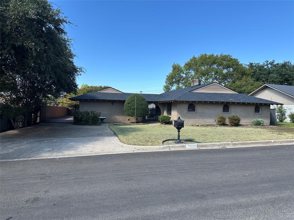7205 Sandera Drive