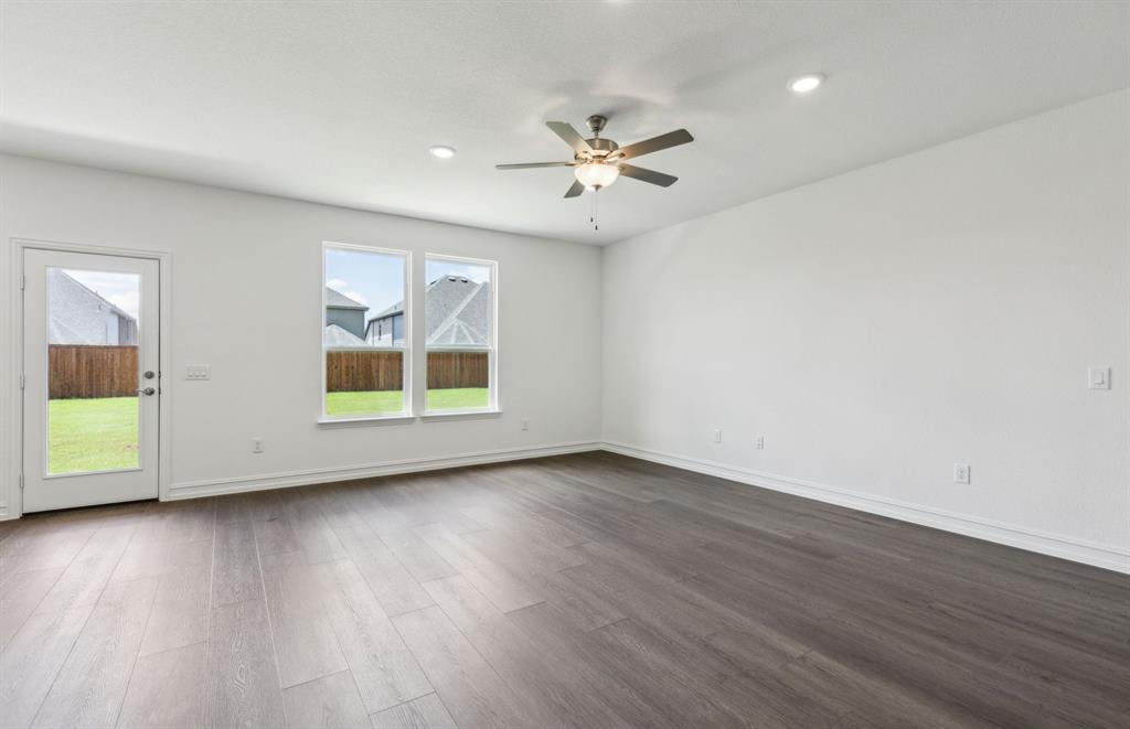 1424 Elijah Drive