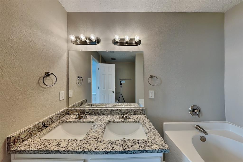 Vineyards At Heritage The - Residential Lease