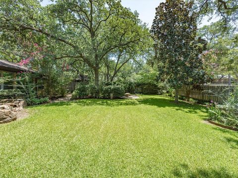 Tiny photo for 5008 Kemble Street, Fort Worth, TX 76103 (MLS # 21326904)