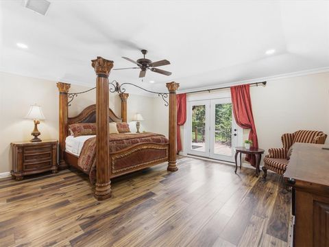 Tiny photo for 5008 Kemble Street, Fort Worth, TX 76103 (MLS # 21326904)