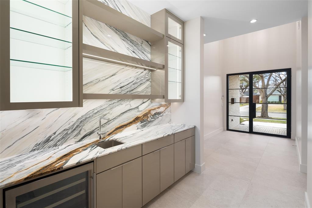 3262 Saint Croix Drive