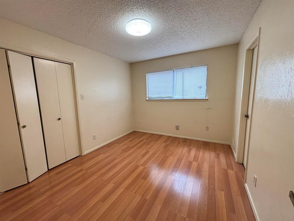 Meadow Park Estates Add - Residential Lease