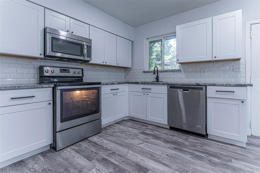 Inglewood Park 01 - Residential