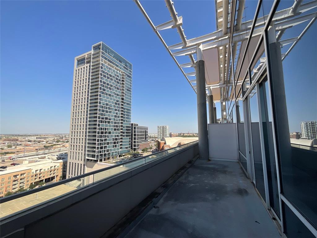 South Tower Residences - Residential