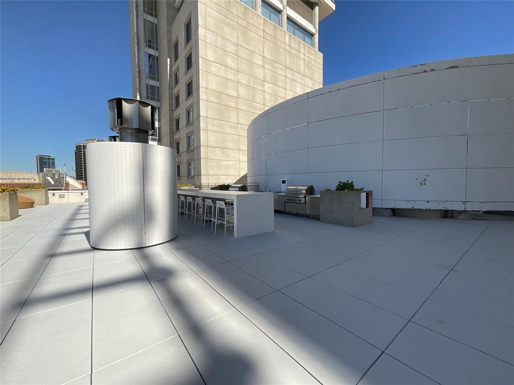 South Tower Residences - Residential