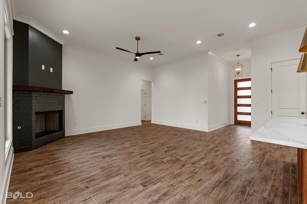 The Crossing at Wemple - Residential