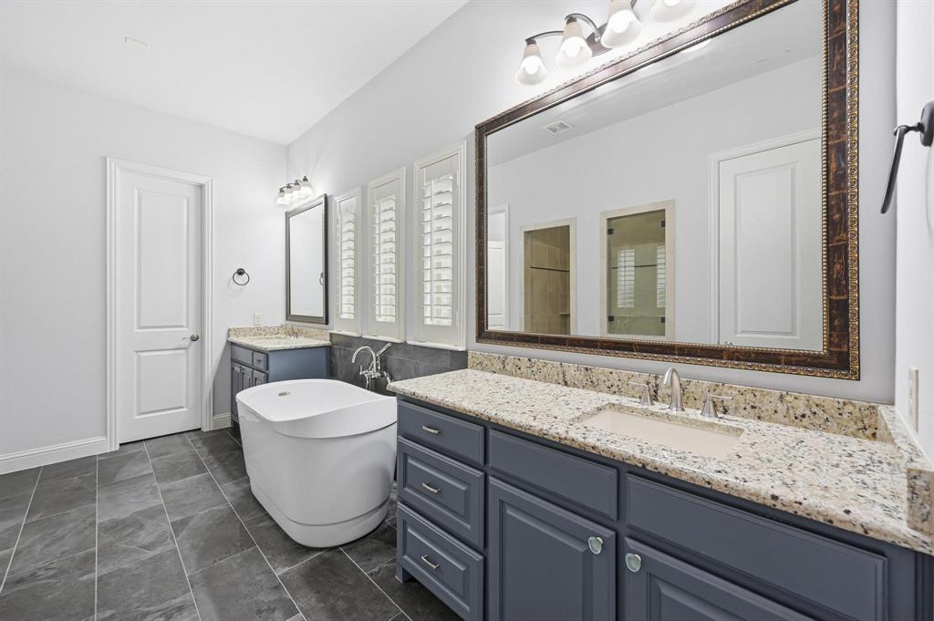 Lakeside Ph One - Residential