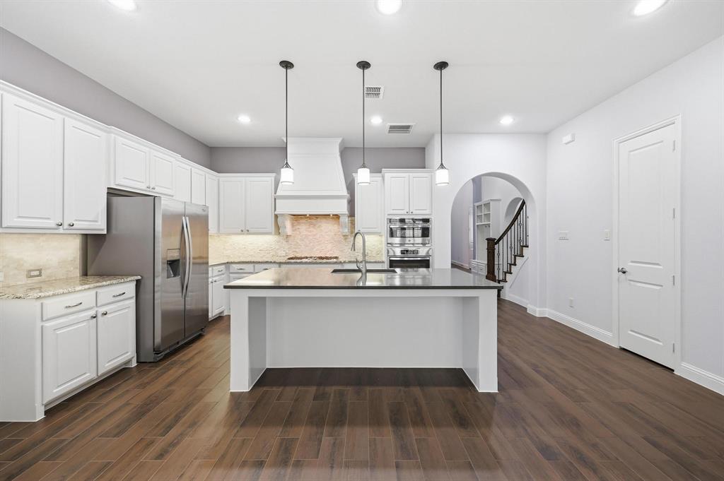 Lakeside Ph One - Residential