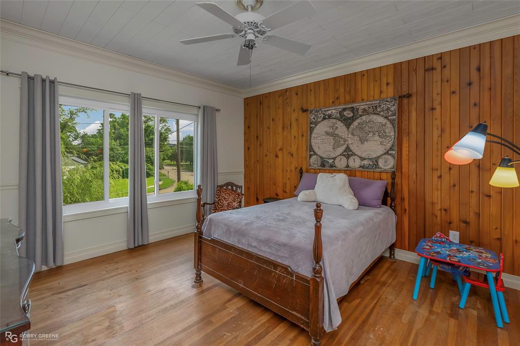 Shreveport, Louisiana 71105, United States, 4 Bedrooms Bedrooms, ,3 BathroomsBathrooms,Residential,Contingent,118223