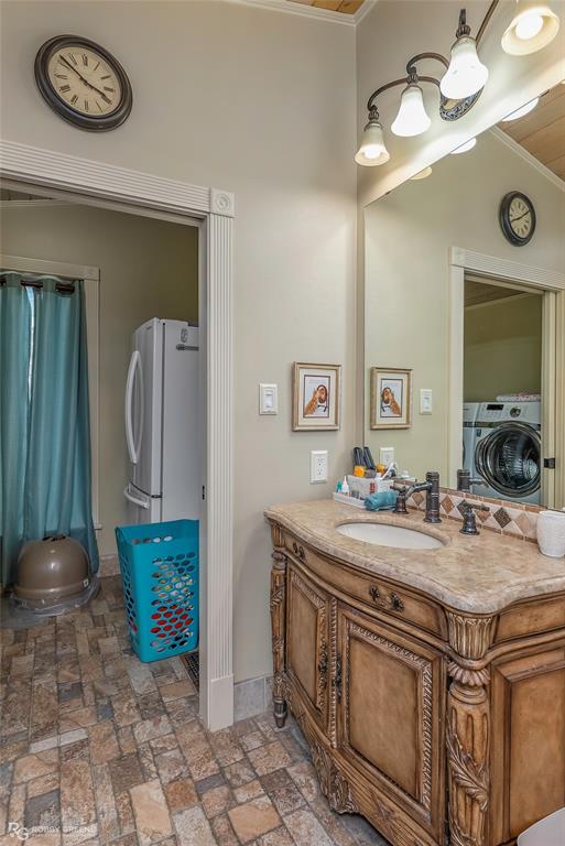 Shreveport, Louisiana 71105, United States, 4 Bedrooms Bedrooms, ,3 BathroomsBathrooms,Residential,Contingent,118223