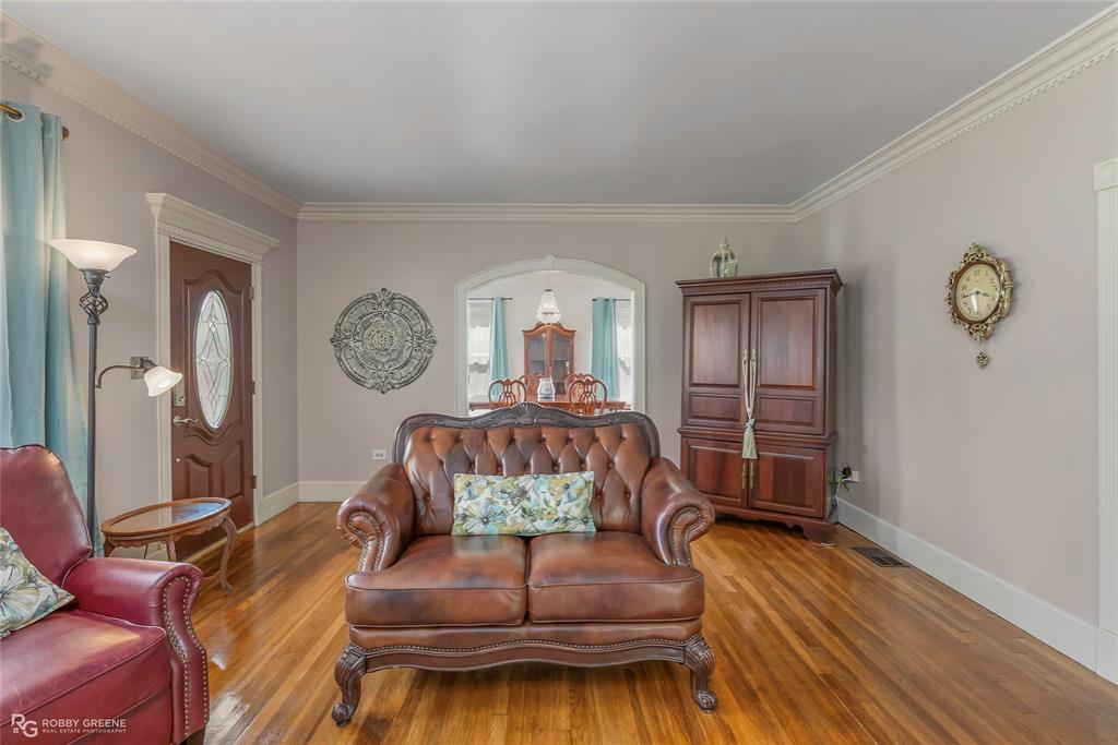 Shreveport, Louisiana 71105, United States, 4 Bedrooms Bedrooms, ,3 BathroomsBathrooms,Residential,Contingent,118223