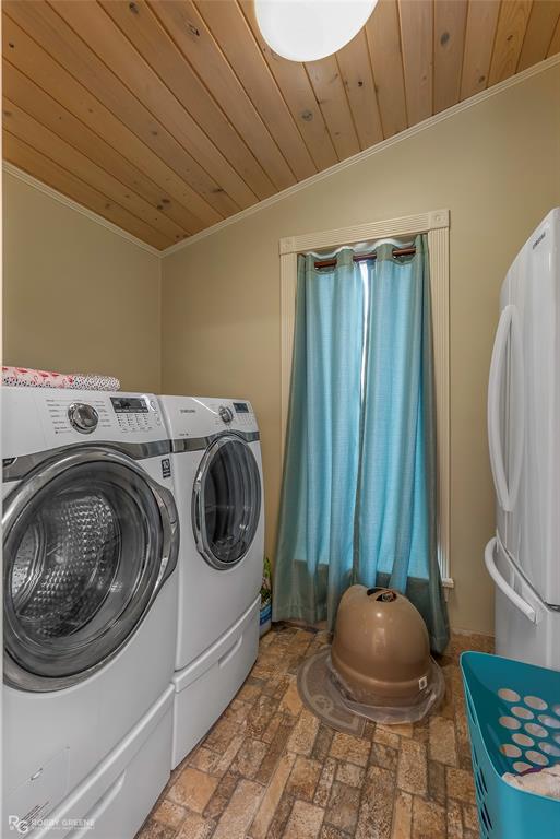 Shreveport, Louisiana 71105, United States, 4 Bedrooms Bedrooms, ,3 BathroomsBathrooms,Residential,Contingent,118223